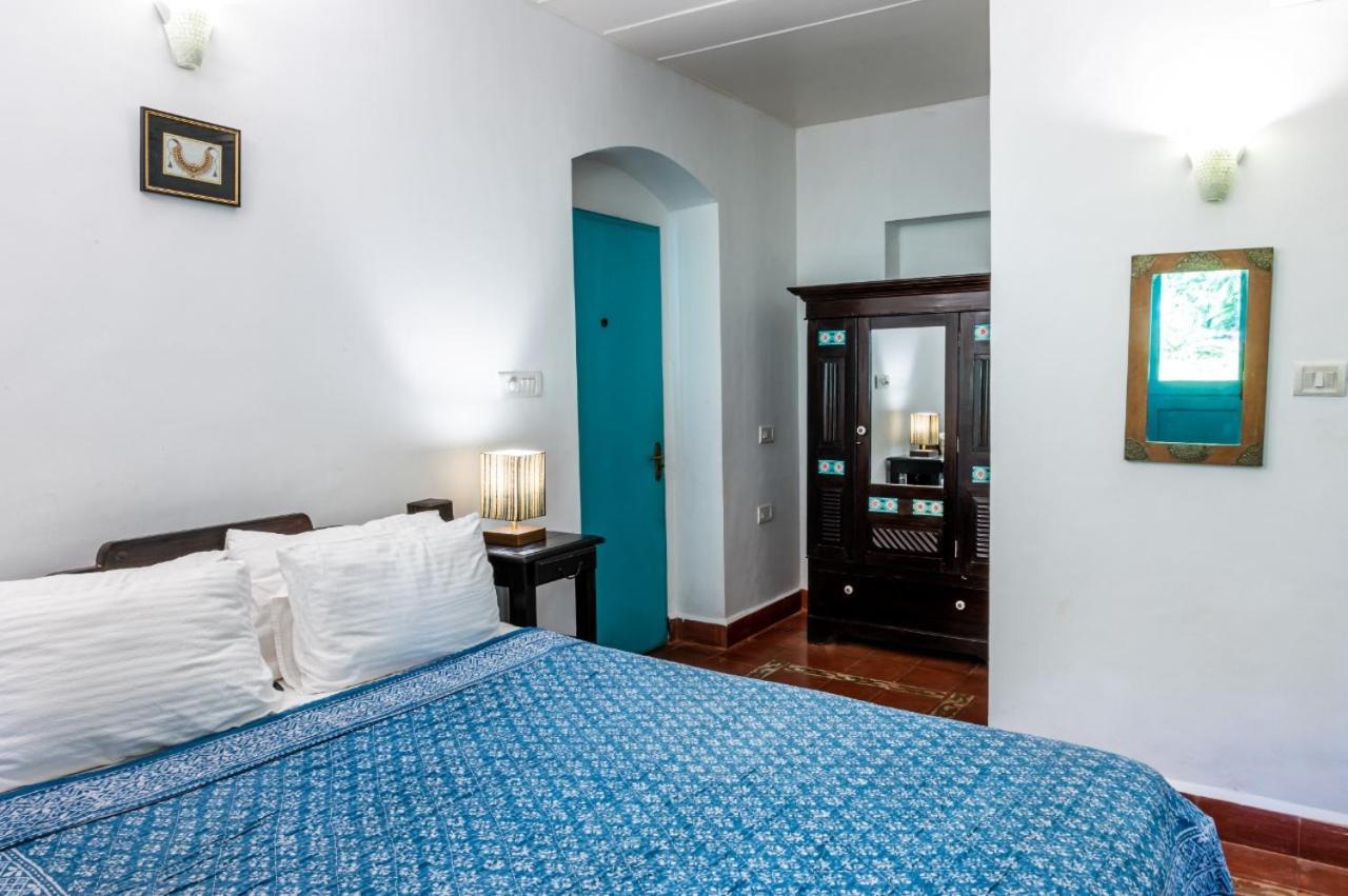 Island House Goa Hotel Goltim Eksteriør billede