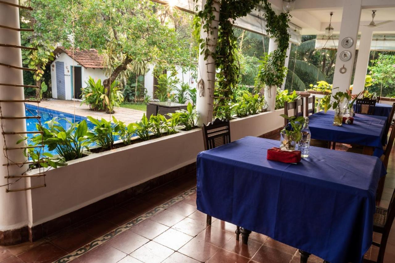 Island House Goa Hotel Goltim Eksteriør billede