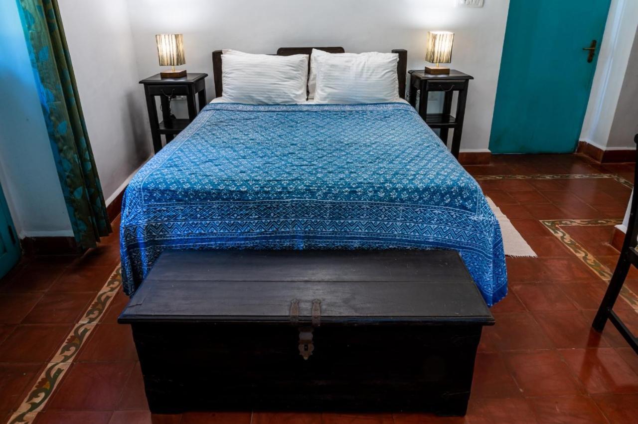 Island House Goa Hotel Goltim Eksteriør billede