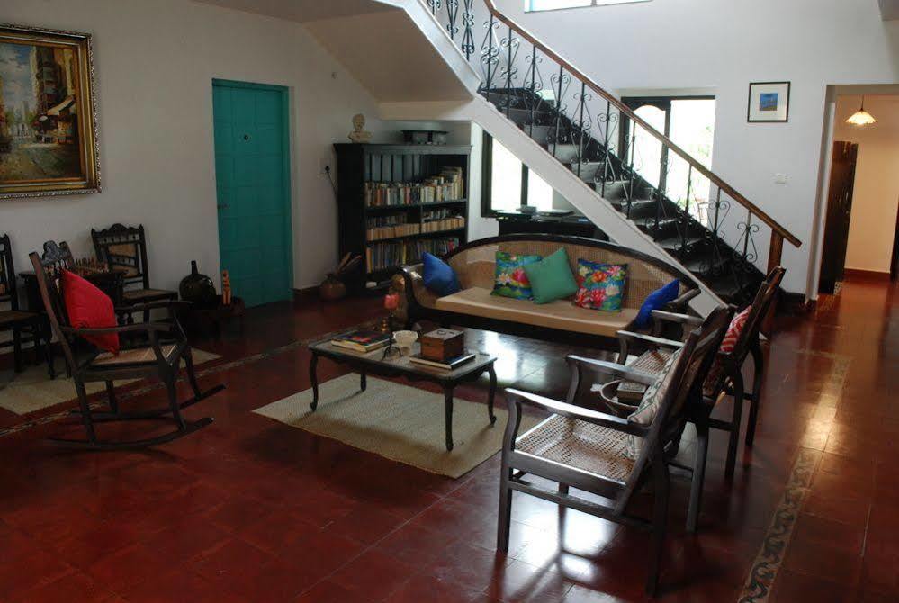 Island House Goa Hotel Goltim Eksteriør billede