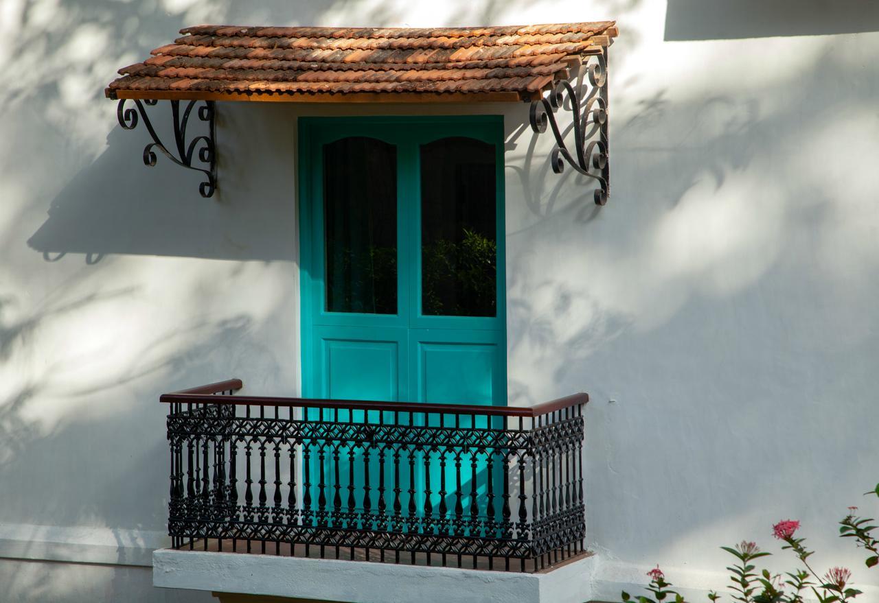 Island House Goa Hotel Goltim Eksteriør billede